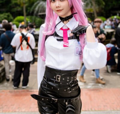 Karechan妮姬尤妮COS：粉色双马尾引爆台北acosta！盛会