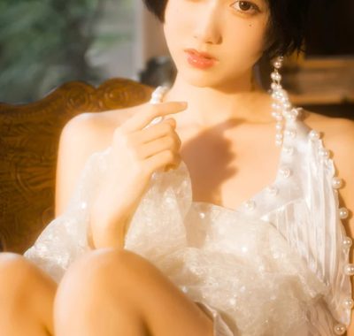 COS图集丨木棉棉OwO的“花束里的浪漫”,48P美图告诉你什么是“灵魂Cosplay”!
