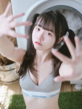 美图欣赏丨Coser可可小白兔:NO.003-居家可爱的小萌妹[22P-77MB]