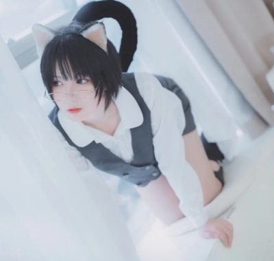 COS图集丨逐月Su治愈系[少年喵]18P,唤醒你心底的少年时光!