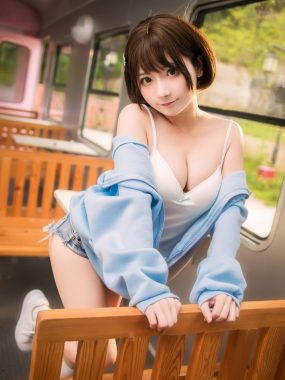 「是三不是世w」全套COS合集打包下载 [持续更新]