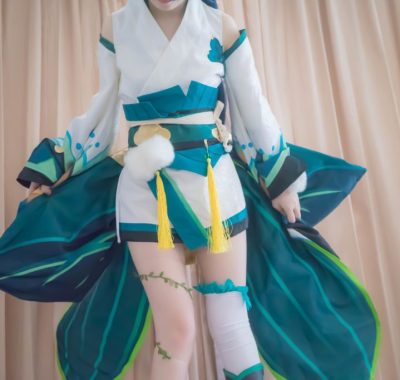 少女映画与COS写真的艺术碰撞：当二次元照进现实