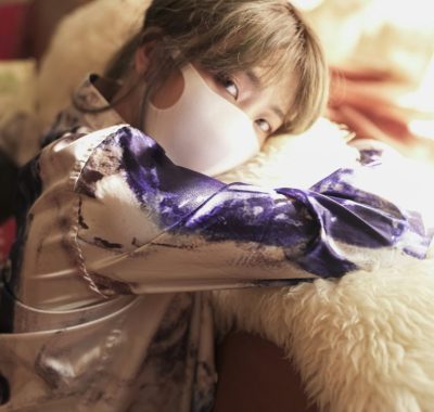 虚拟与真实的边界：HongKongDoll数字艺术中的身份探索